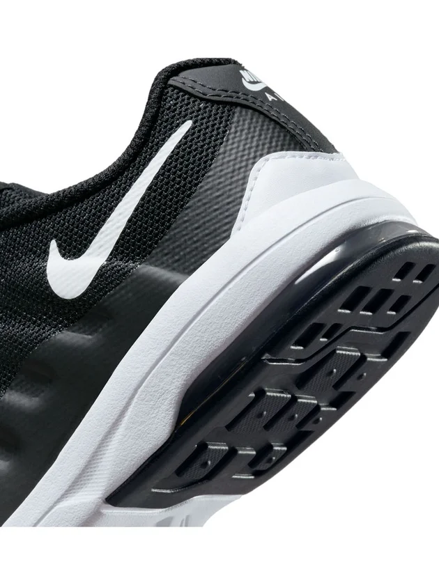 Air Max Invigor
