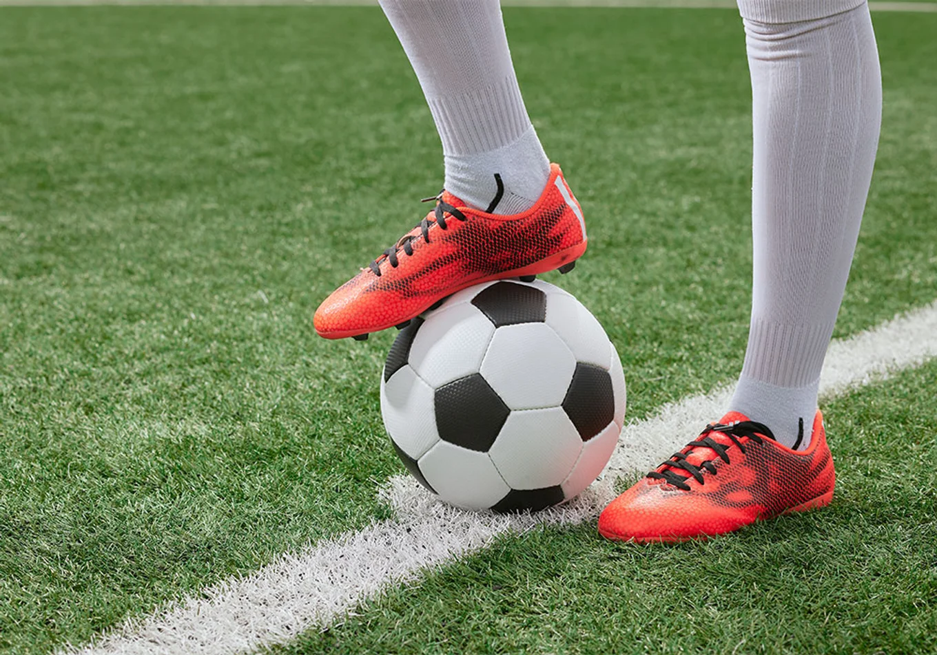 Comment choisir le bon ballon pour jouer au football ?