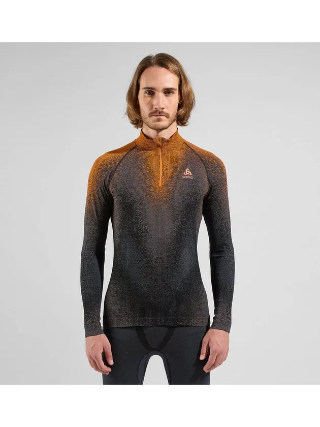 Bl Top Turtle Neck L/S Half Zip