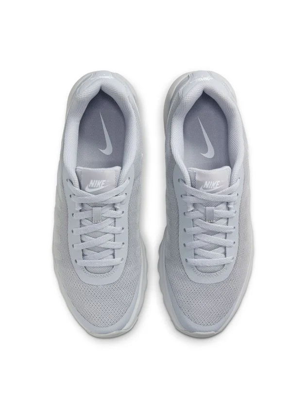 Air Max Invigor