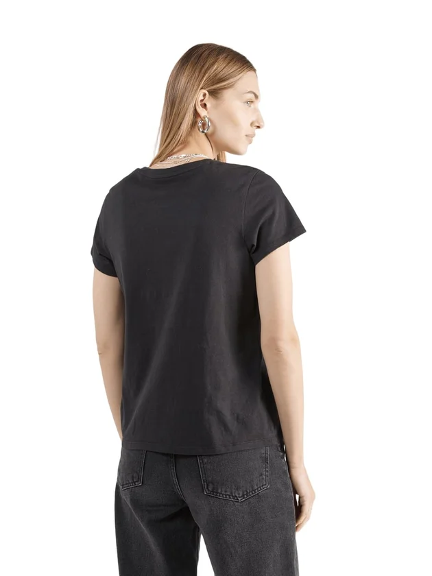 The Perfect Tee