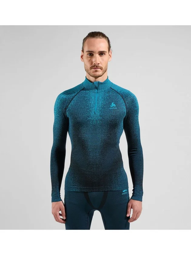 Bl Top Turtle Neck L/S Half Zip