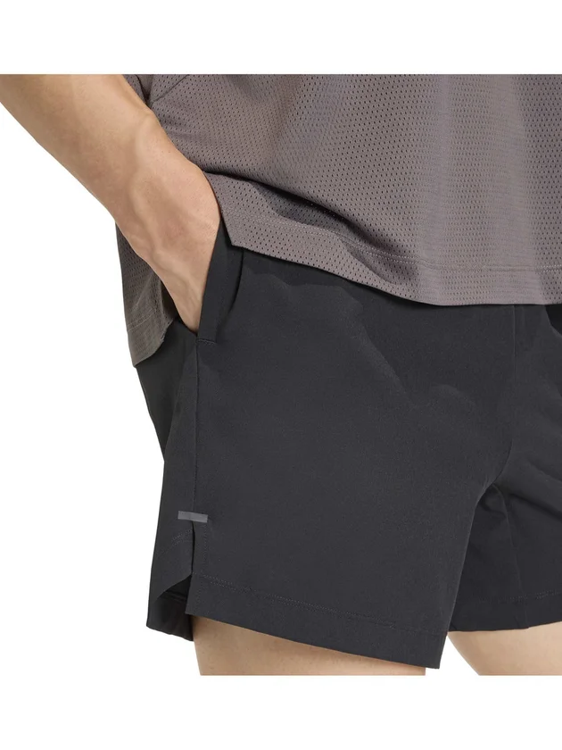 D4T Essentials Shorts