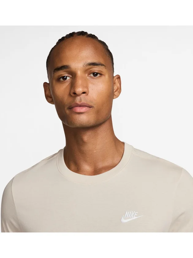 Club Tee