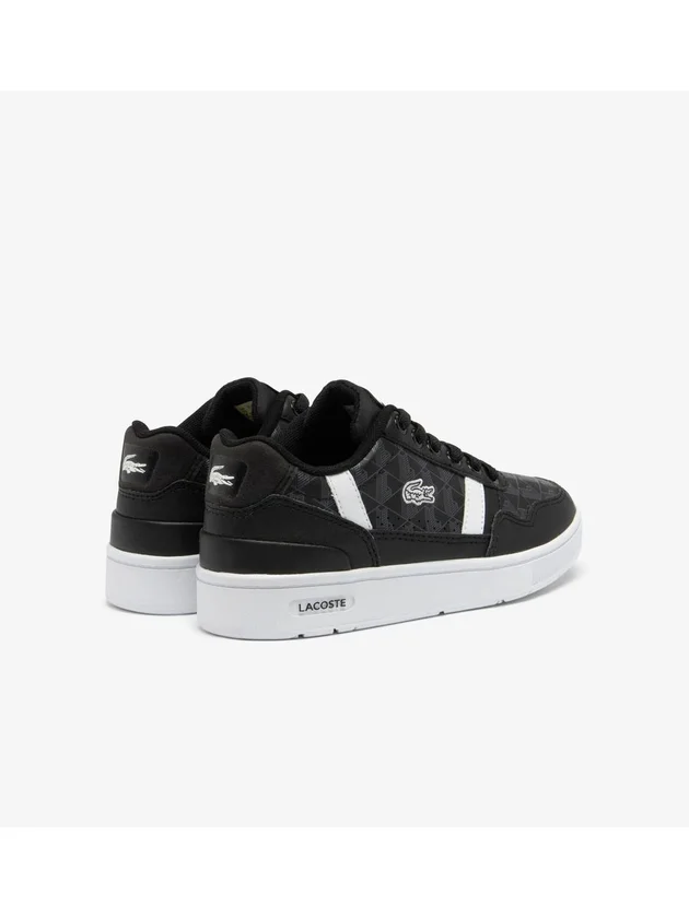 Court Sneakers T Clip