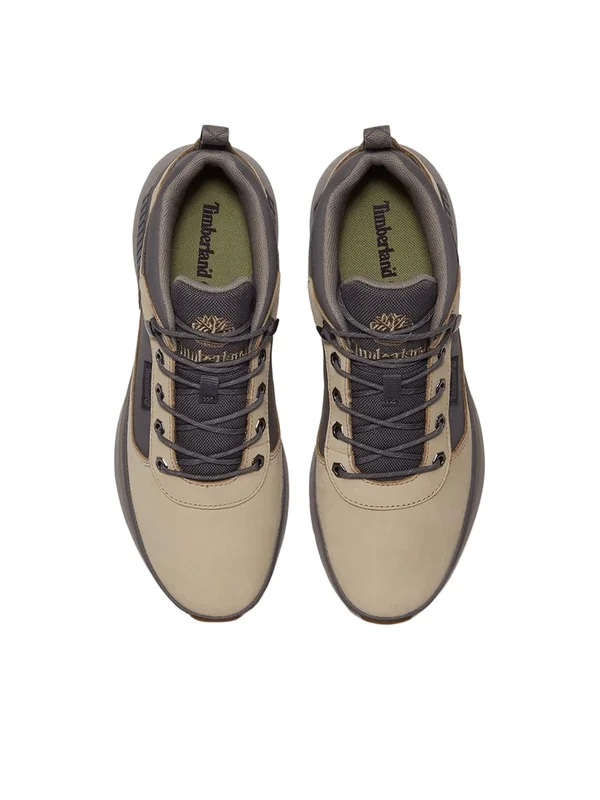 Low Lace Up Sneaker