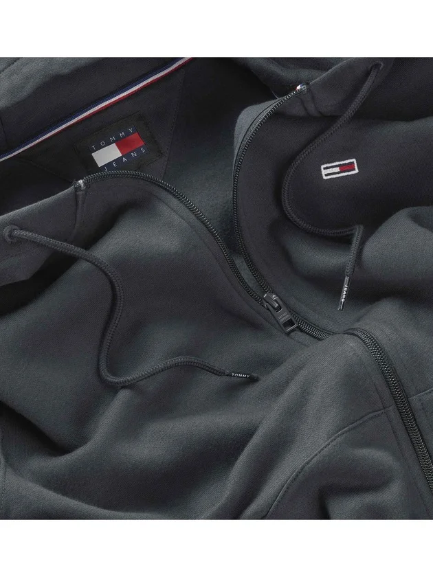 Tjm Reg S Flag Zip T