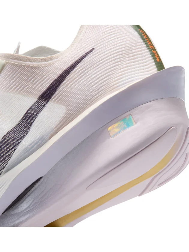 ZoomX Vaporfly Next 4