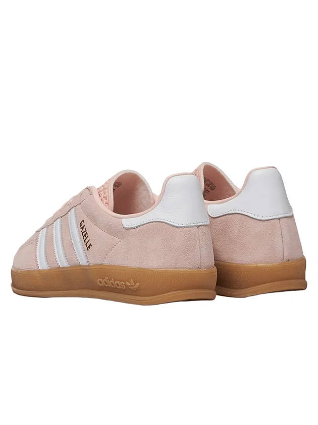 Gazelle Indoor