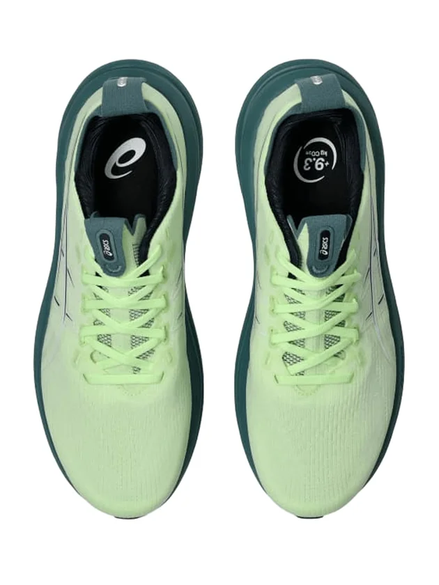 Gel Nimbus 28