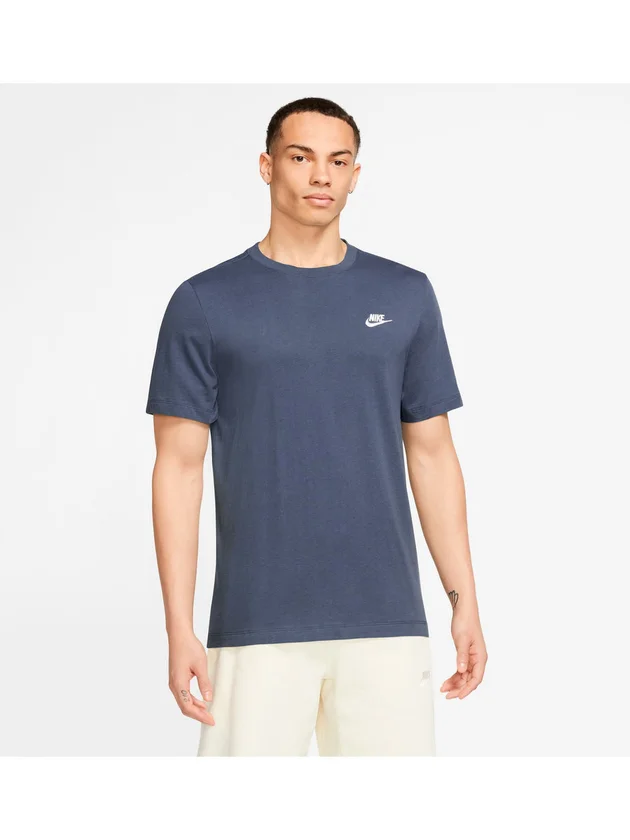 Club Tee