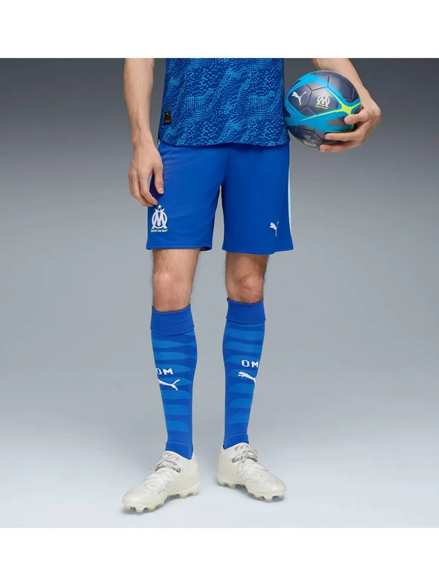 OM Replica