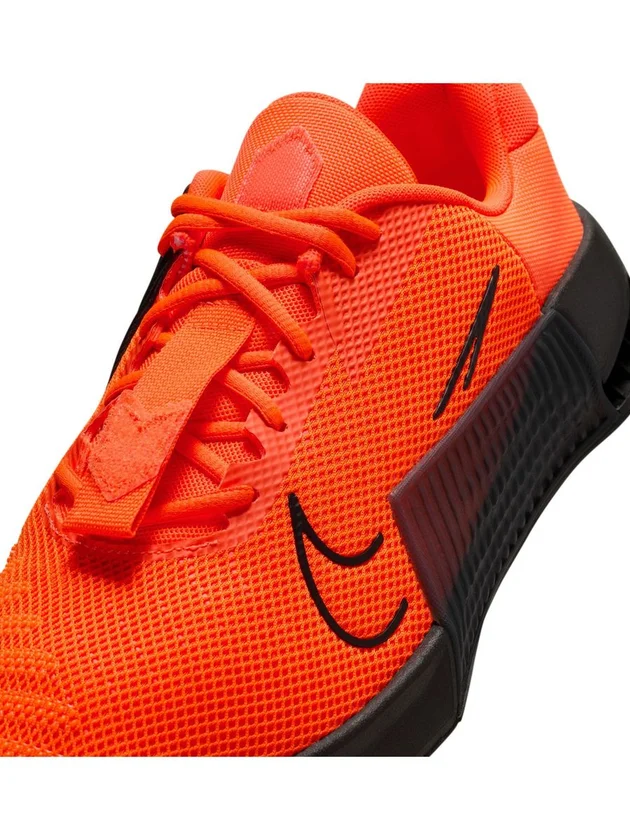 Metcon 9