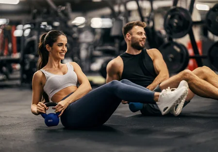 Quels exercices faire pour travailler le bas du corps et les abdos en musculation ?