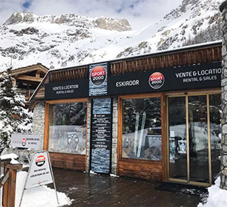 Extérieur du magasin SPORT 2000 VAL D'ISERE ESKIADOR