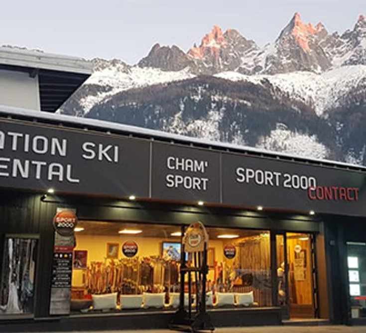 Extérieur du magasin SPORT 2000 CHAMONIX CHAM'SPORT SAVOY