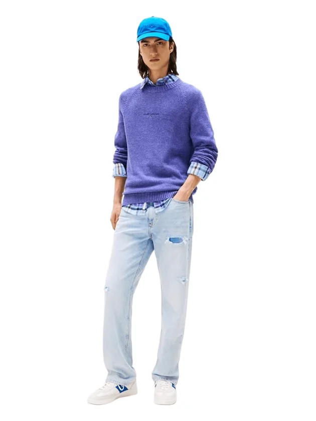 Slim Linear Raglan Sweater