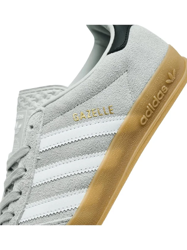 Gazelle Indoor