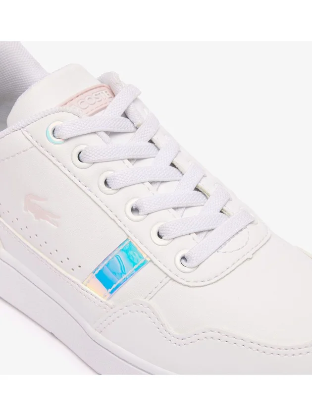 Court Sneakers T Clip