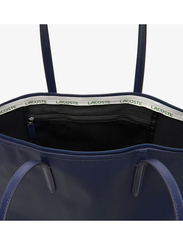 Shopping Bag Core Essentials