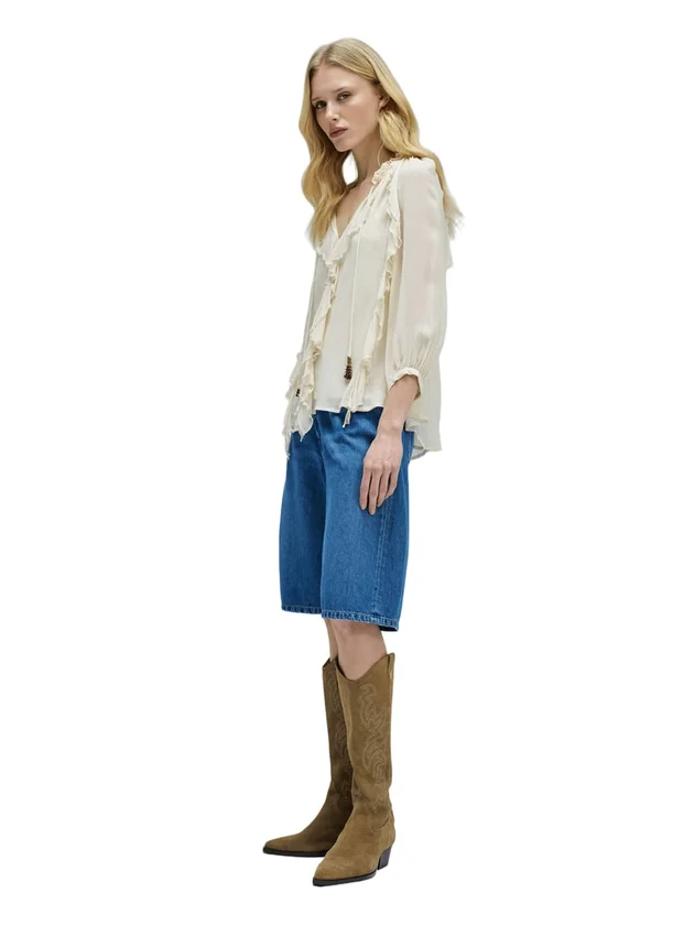 Ruffle Blouse W Buttons 3 4 Sleeves