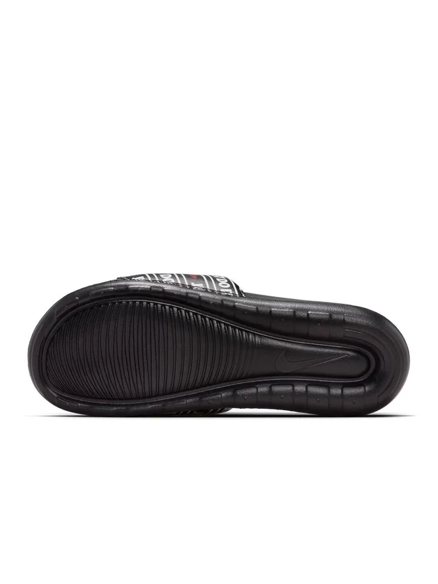 Victori One Slide Print