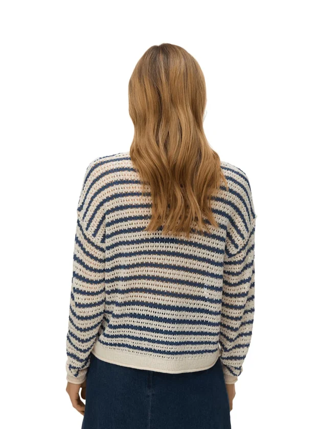 Charlene LS O Neck Pullover Boo