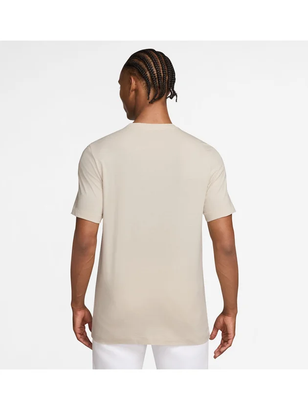 Club Tee