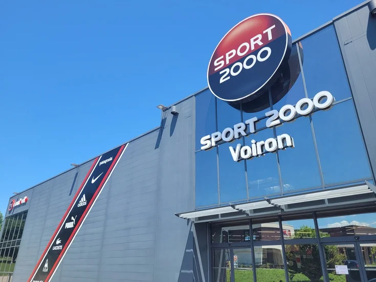 Extérieur du magasin SPORT 2000 VOIRON  (MONDOVELO)