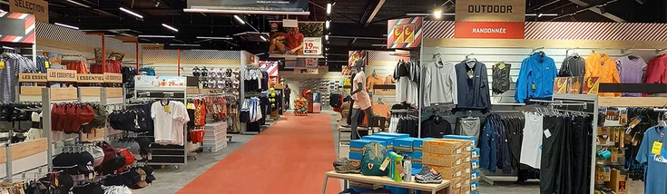 Intérieur du magasin SPORT 2000 GLANDON  (MONDOVELO)
