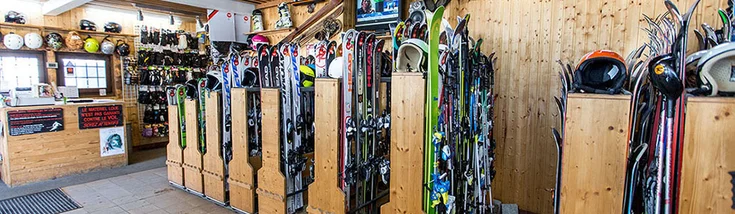Intérieur du magasin SPORT 2000 ALPE D'HUEZ JEANNOT SPORTS