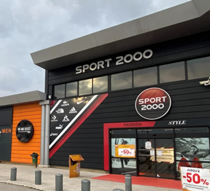 Extérieur du magasin SPORT 2000 NARBONNE