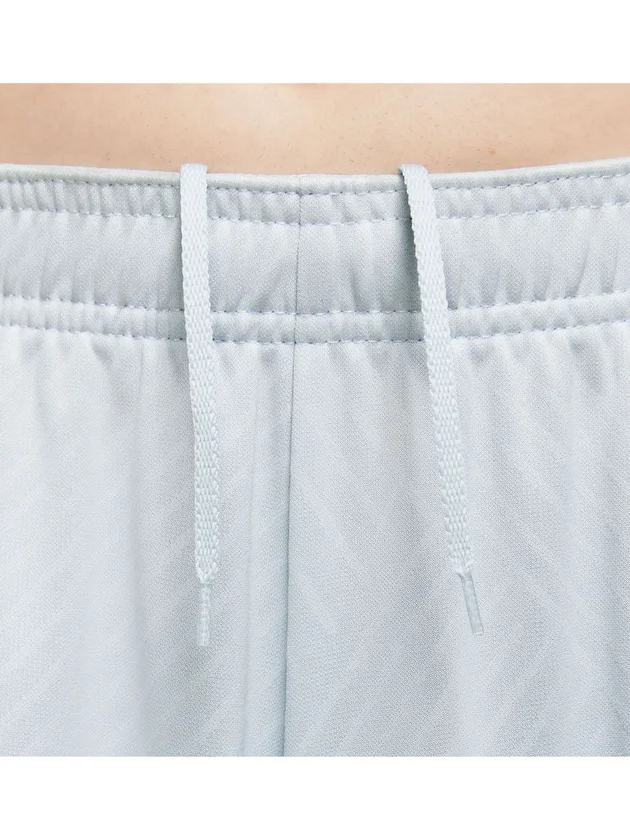 Strike Short