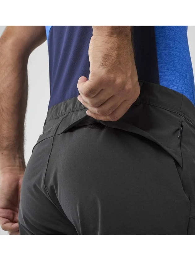 Active Stretch Short
