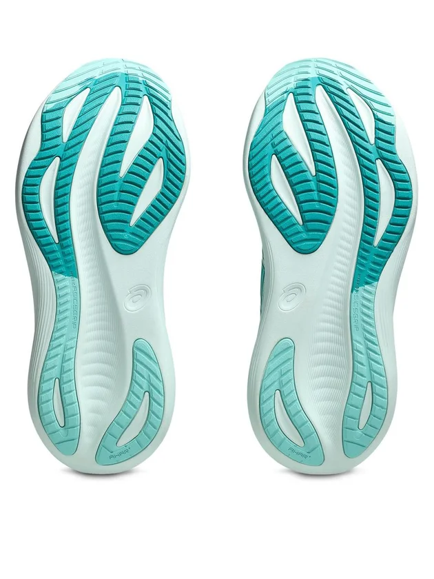 Gel Nimbus 27