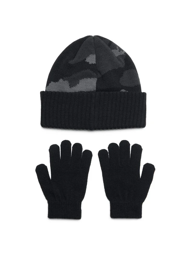 B Beanie Glove Combo