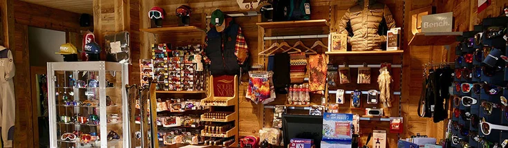 Intérieur du magasin SPORT 2000 LA TOUSSUIRE PLANET GLISSE
