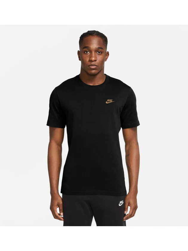 Club Tee
