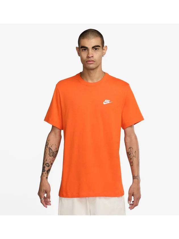 Club Tee