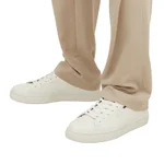 WHITE / DETAIL:CHAMBRAY