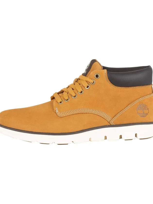 Bradstreet Mid Lace Chukka Boot