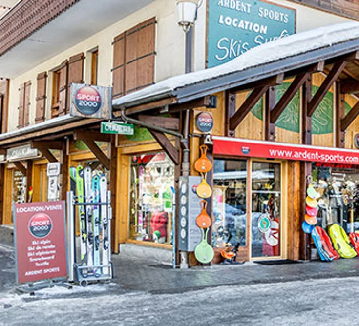 Extérieur du magasin SPORT 2000 MONTRIOND ARDENT SPORTS