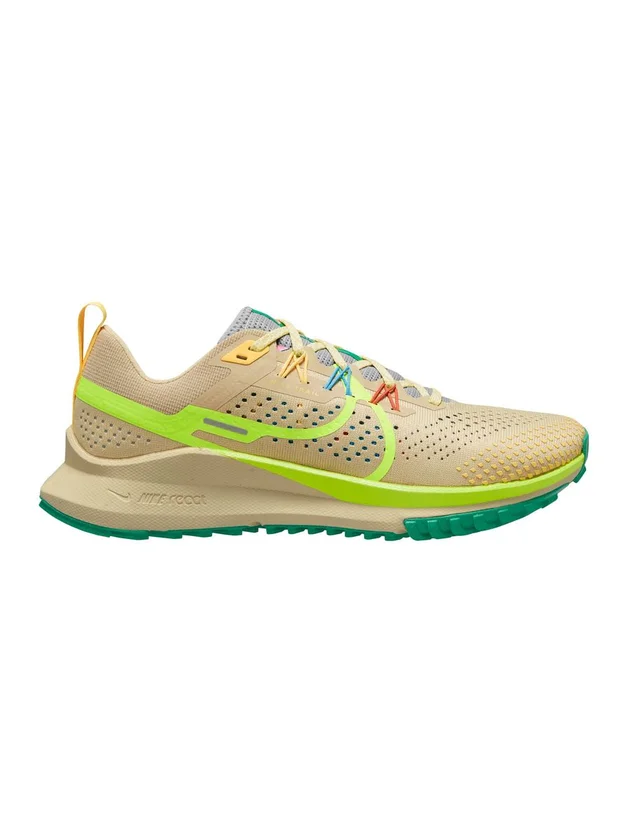 React Pegasus Trail 4