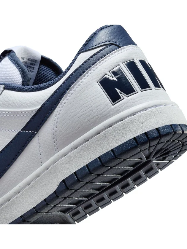 Big Nike Low