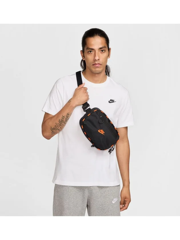 Hayward Patrol Crossbody