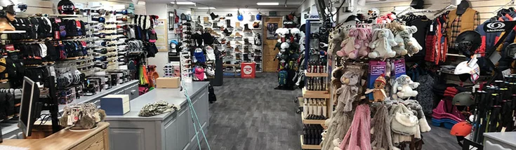 Intérieur du magasin SPORT 2000 LA PLAGNE VILLAGES PIERRE LEROUX SPORTS