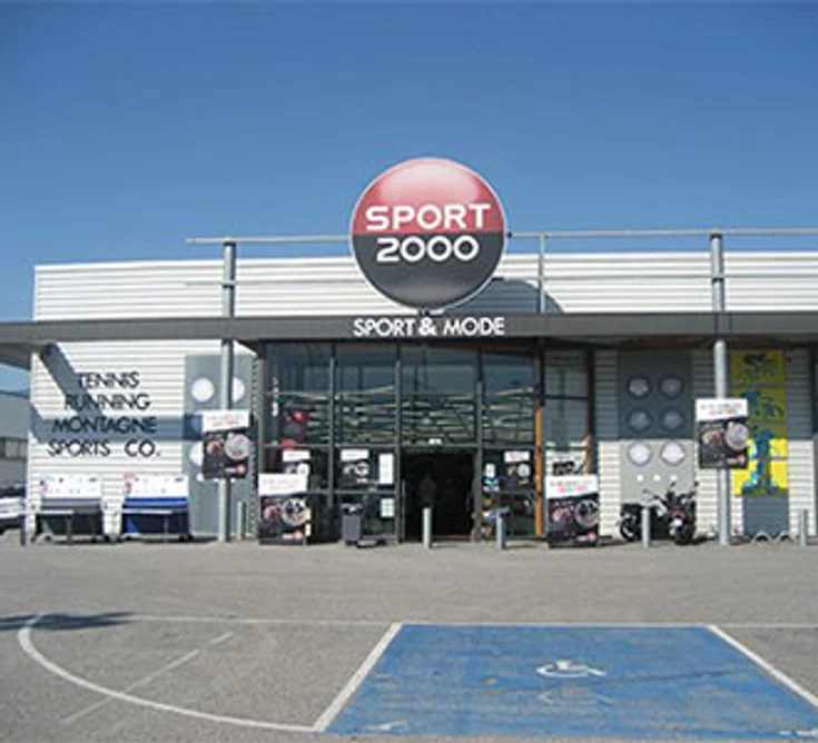 Extérieur du magasin SPORT 2000 DRUMETTAZ
