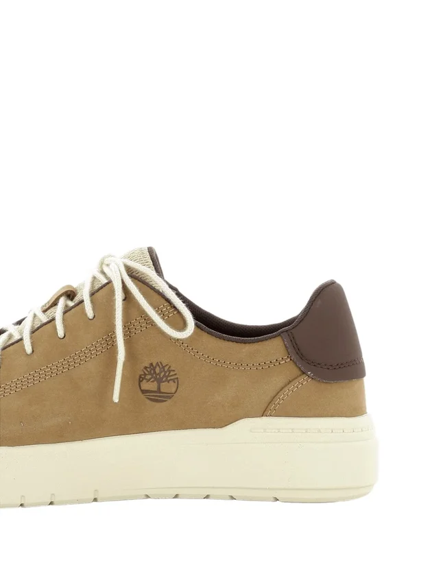 Low Lace Sneaker