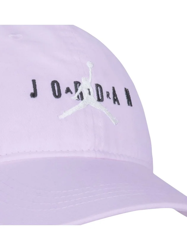 Jan Curve Brim Adjustable Hat