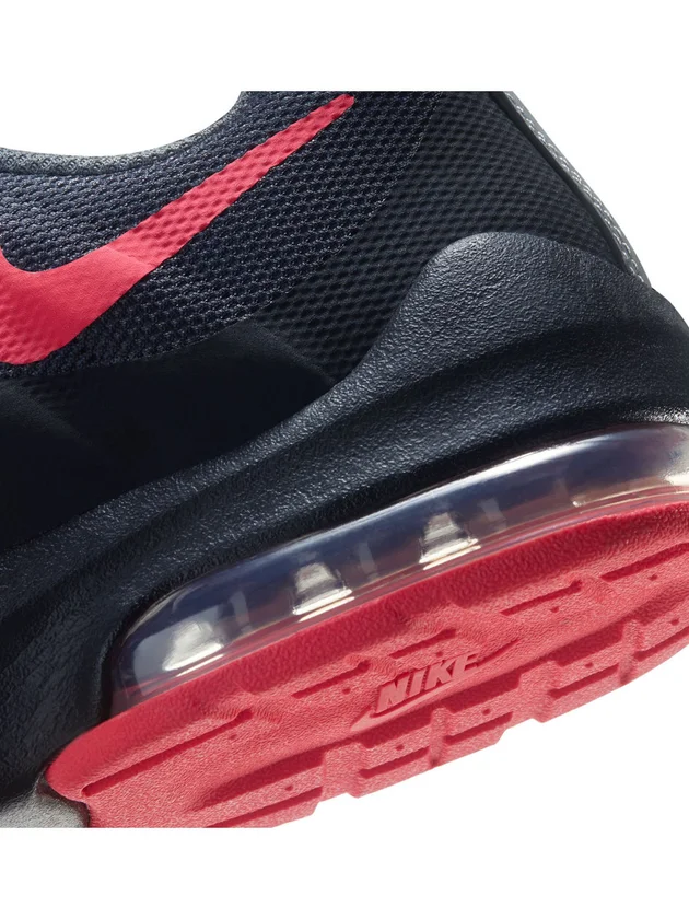 Air Max Invigor